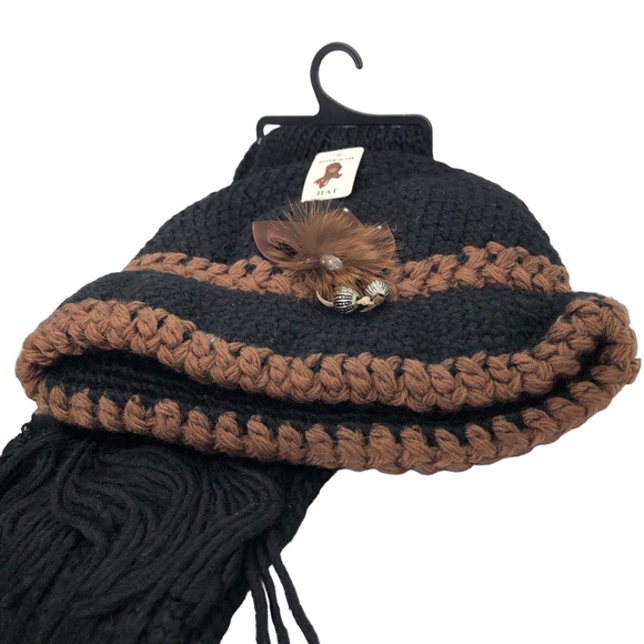 Super Soft Fringe Scarf & Hat Set - Picture 11 of 12